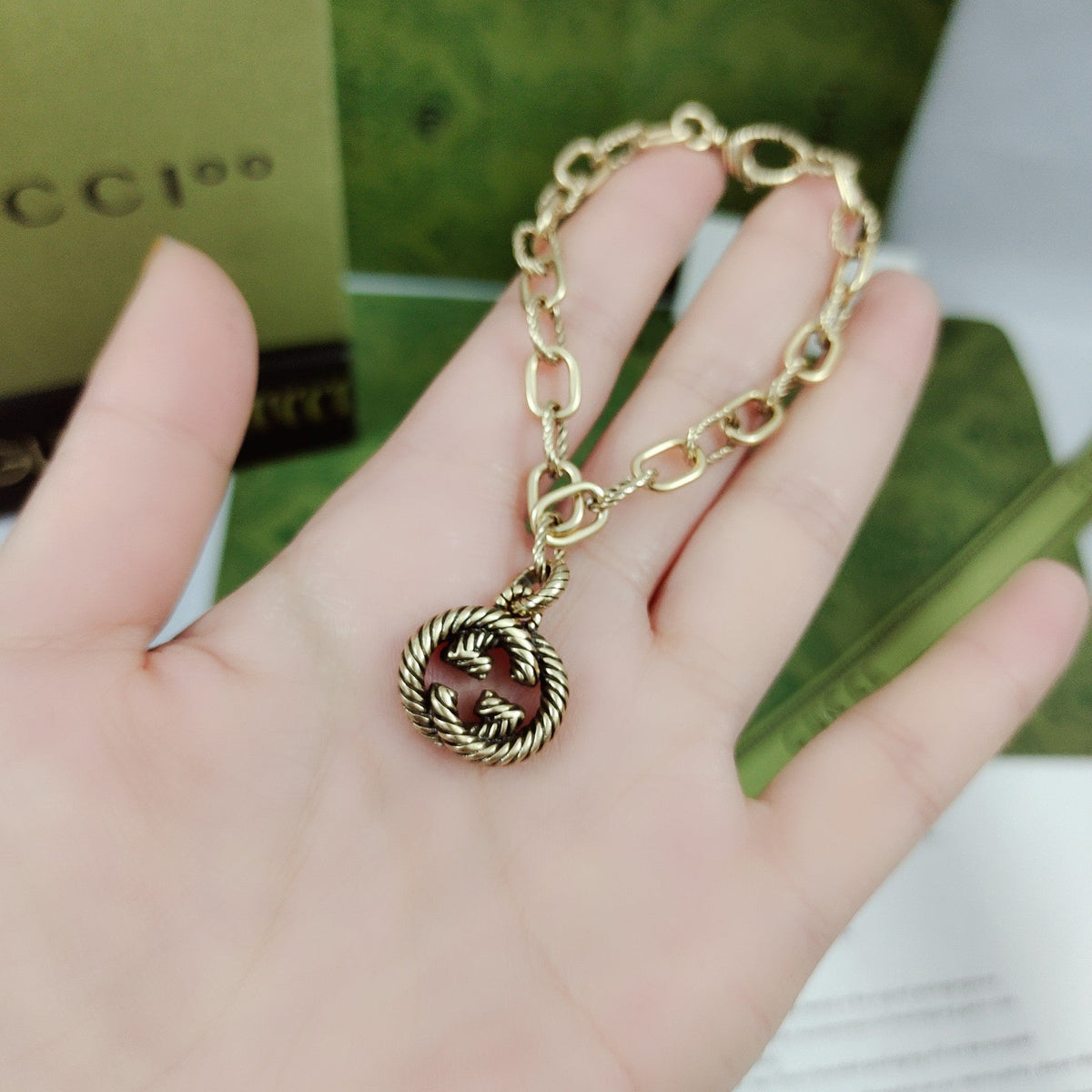 18K GG Striped Pendant Bracelet