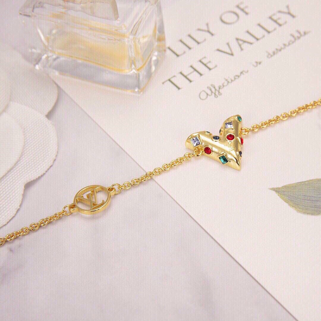 18K Louis Essential V Plan¡§¡§te Bracelet