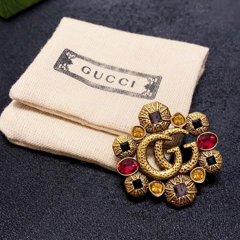 18K GG Flower Crystal Brooch