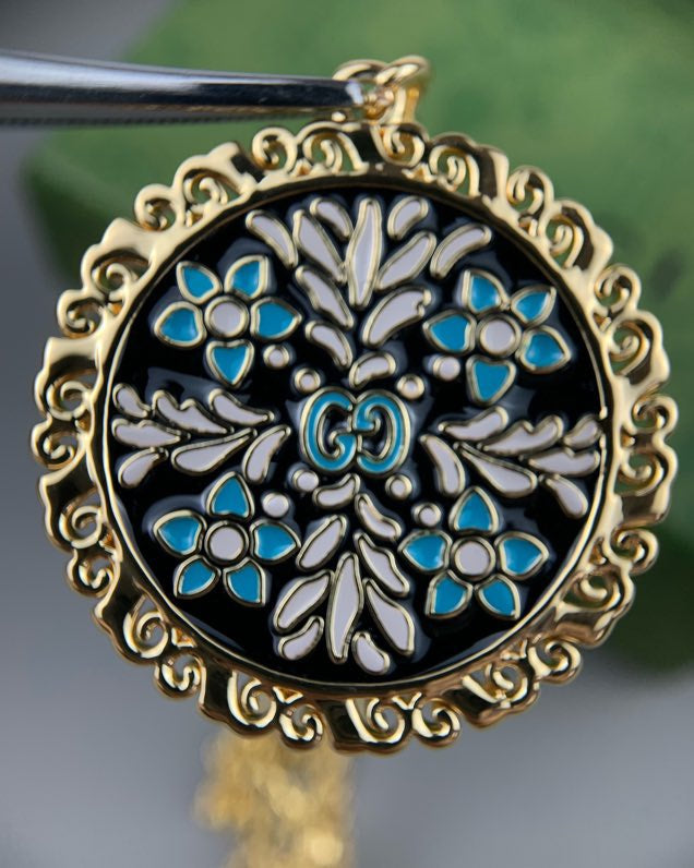 18K GG Iconic Floral Pendant Necklace