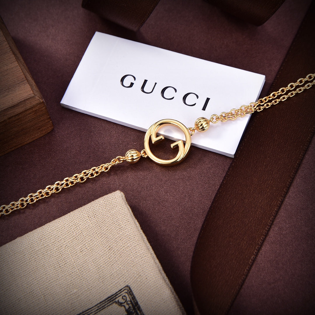 18K GG Blondie Interlocking G Bracelet
