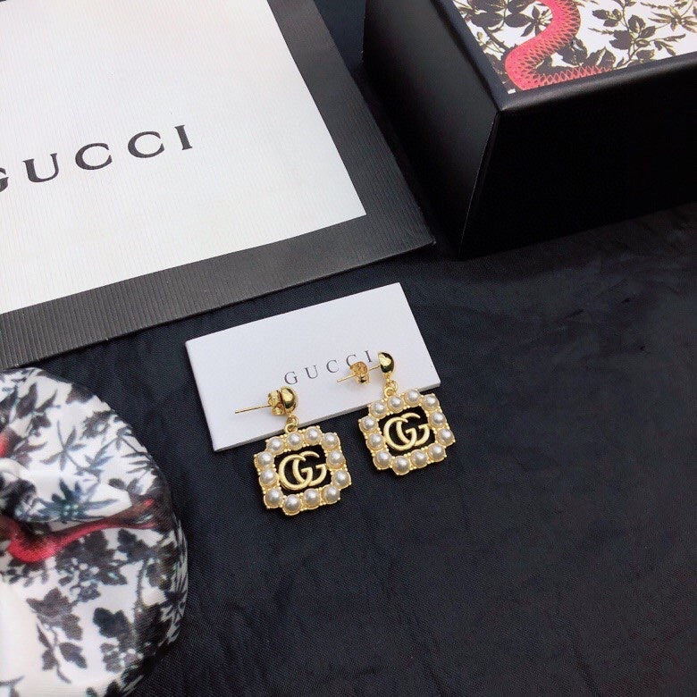 18K GG Square Pearls Earrings