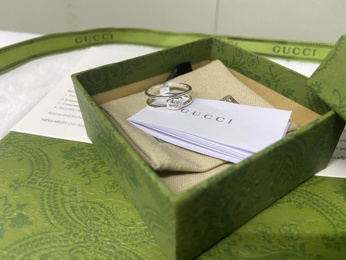 GG Interlocking G Thin Open Ring