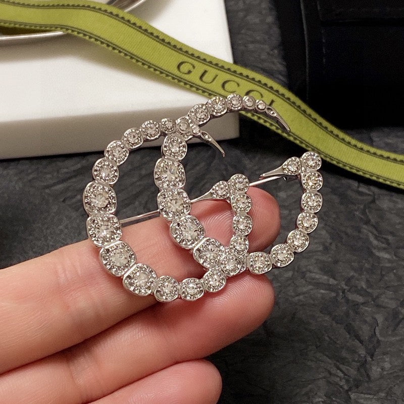 18K GG Crystal Brooch