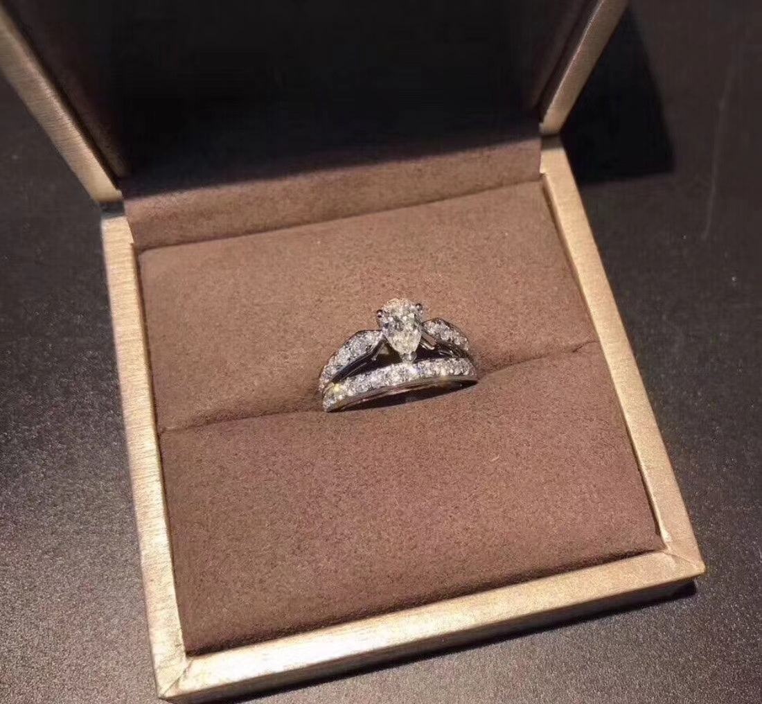 18K Jos¡§|phine Engagement Ring