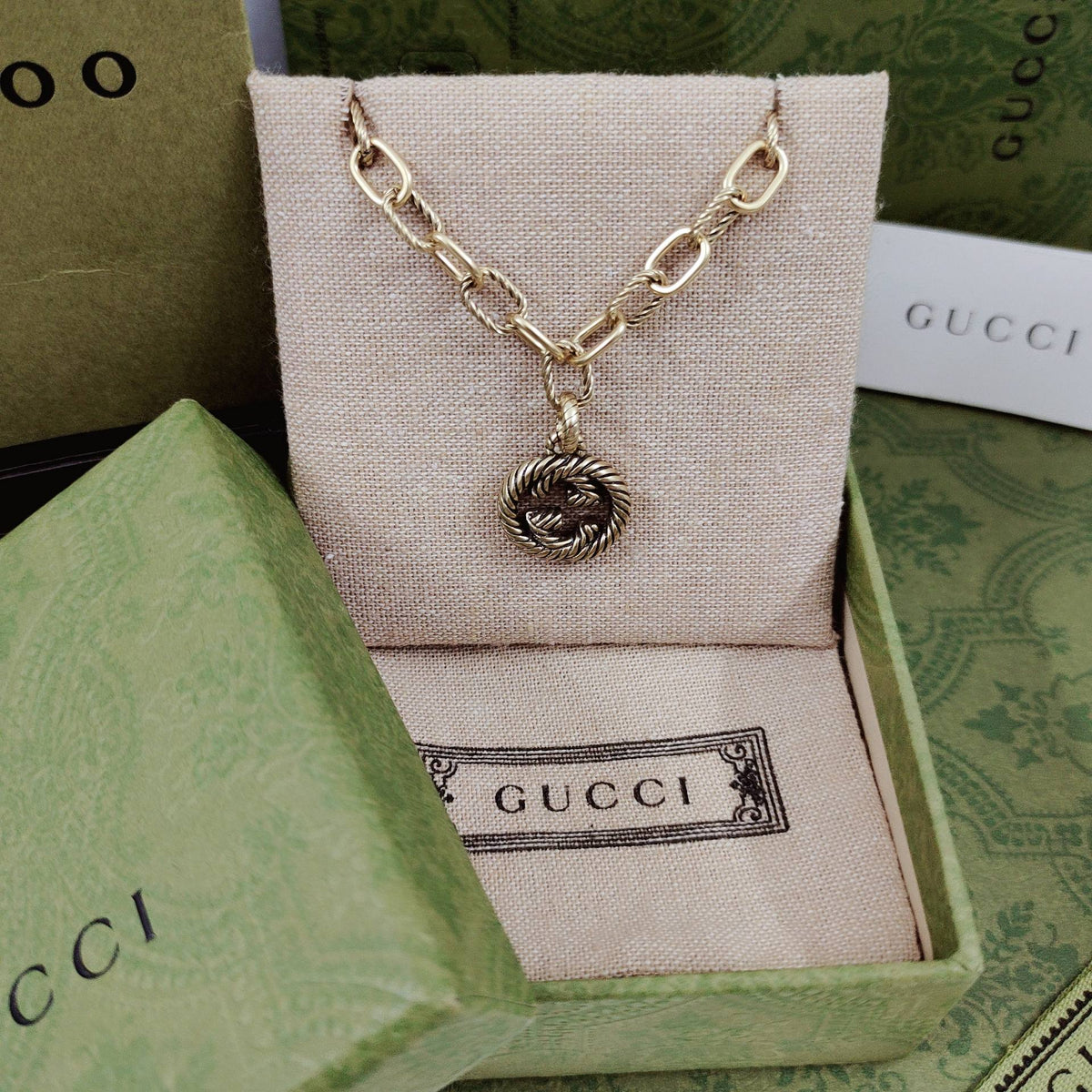 18K GG Striped Pendant Bracelet